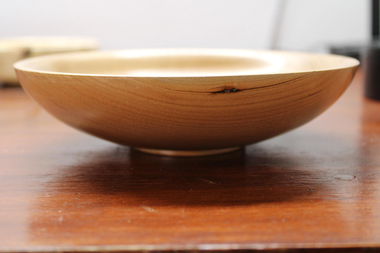 Cherry Wood Decorative Bowl – Minimalist Turned Wood Centerpiece, Handcrafted Elegance