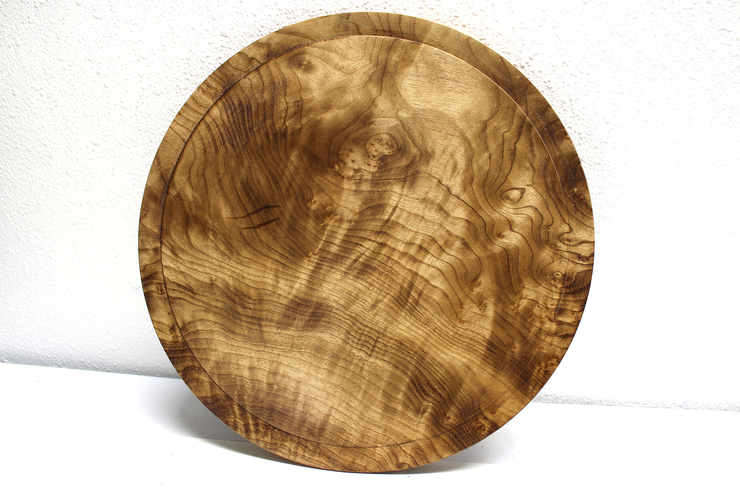 Large, colorful myrtlewood platter- Collector quality timber, phenomenal chatoyance, great for display, catch all - 12.5" diameter