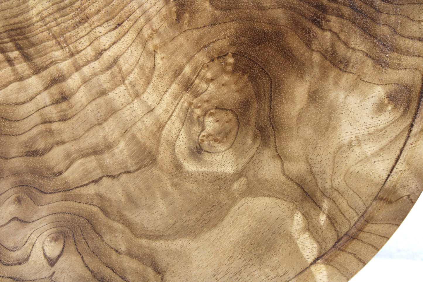 Large, colorful myrtlewood platter- Collector quality timber, phenomenal chatoyance, great for display, catch all - 12.5" diameter