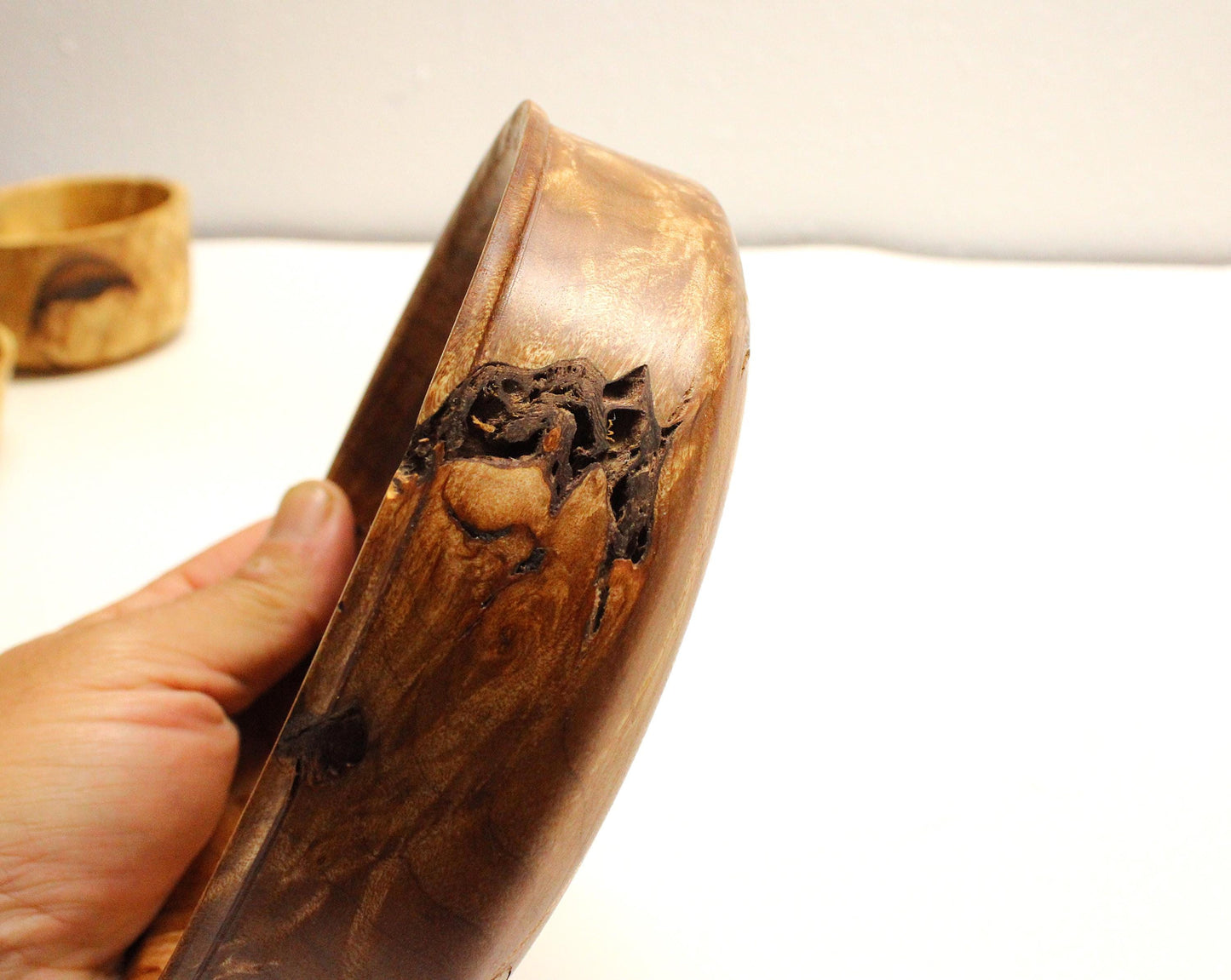 Handmade Maple Bowl - Very curly and amazing chatoyance