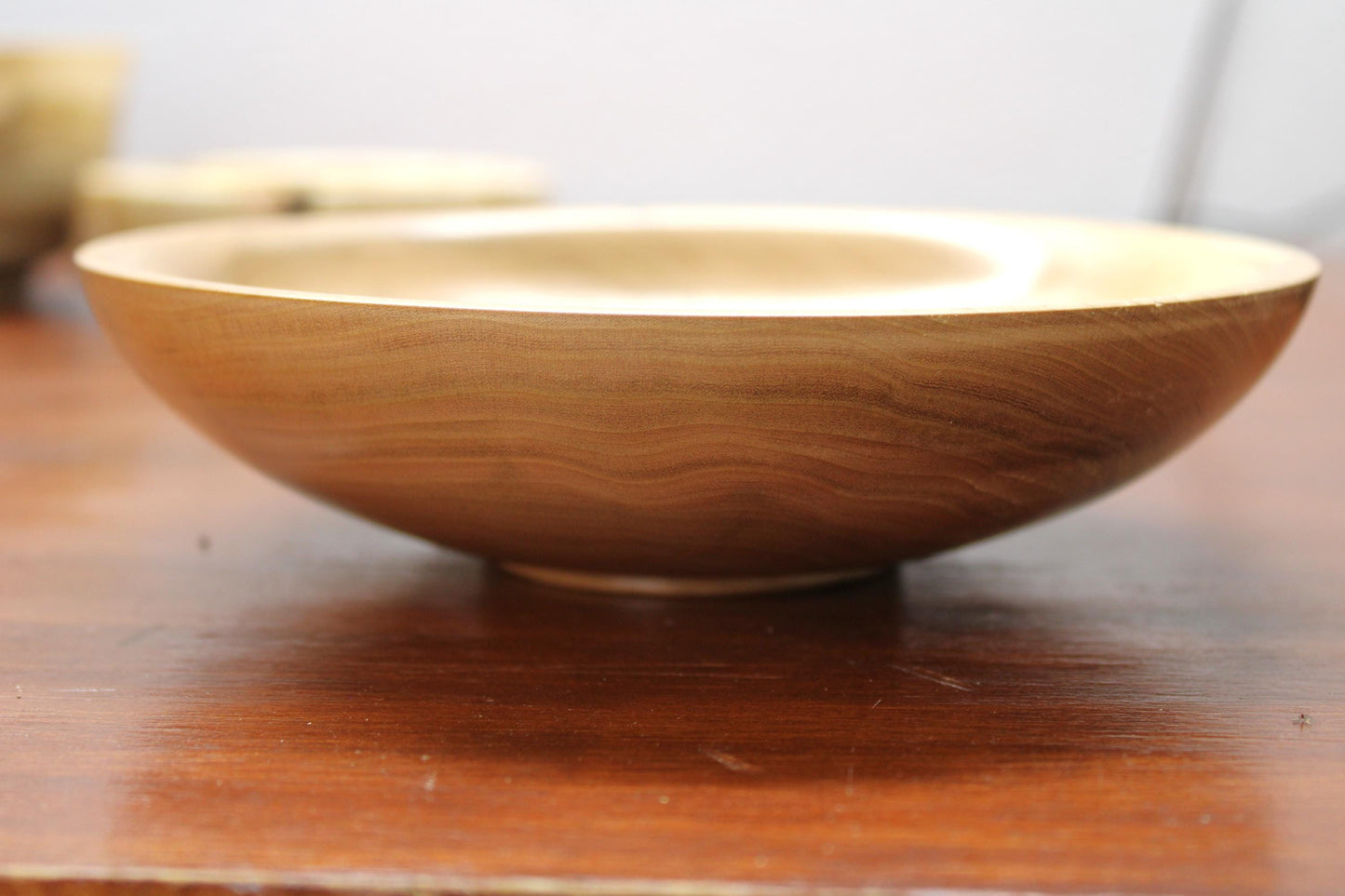 Cherry Wood Decorative Bowl – Minimalist Turned Wood Centerpiece, Handcrafted Elegance