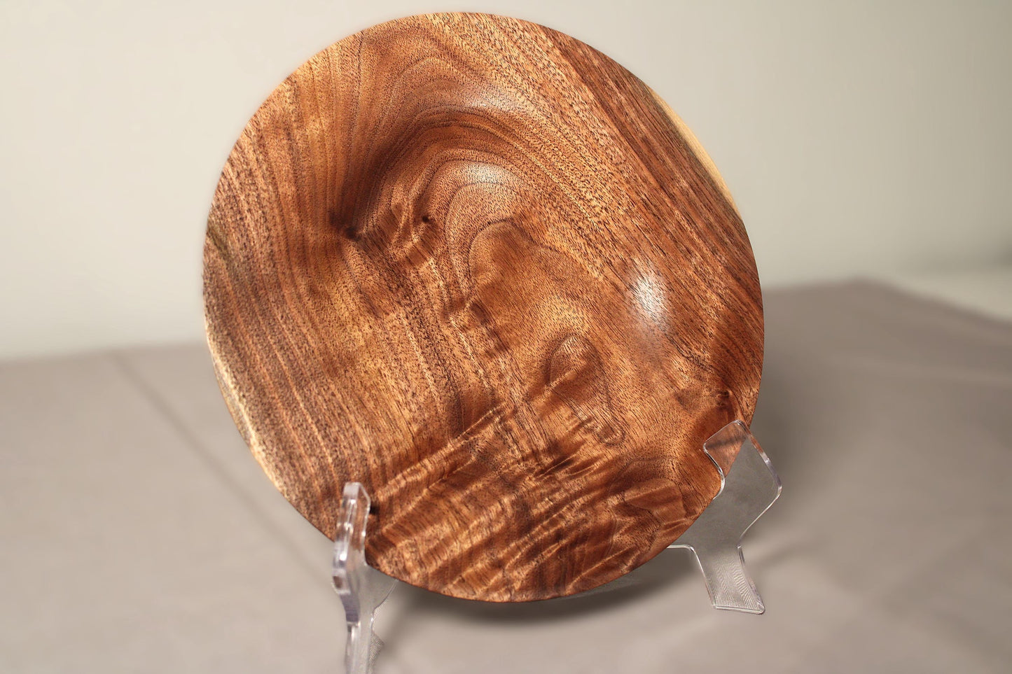 Walnut Dish – Figured American Black Walnut, 8.5” Display or Serving Plate