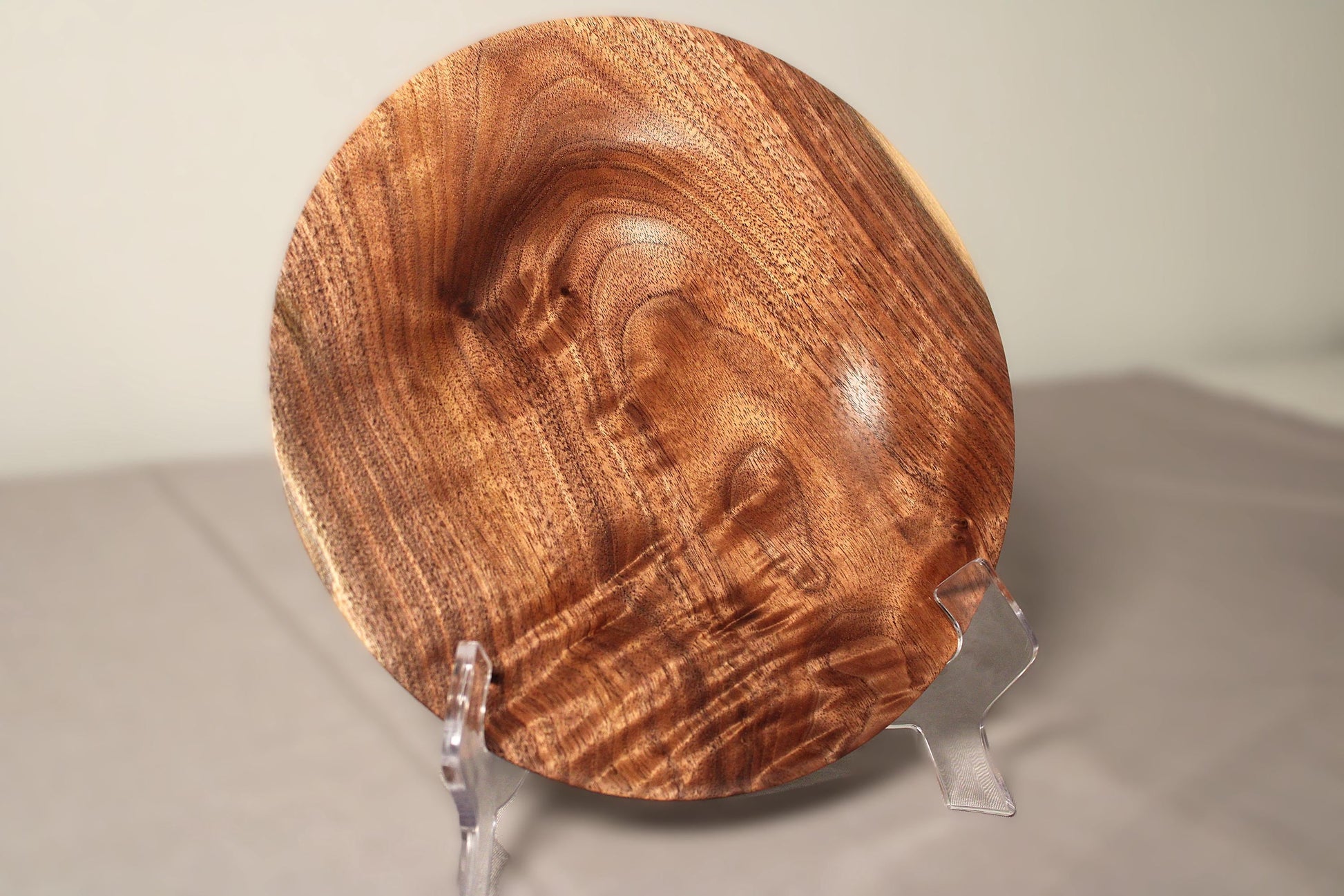 Walnut Dish – Figured American Black Walnut, 8.5” Display or Serving Plate