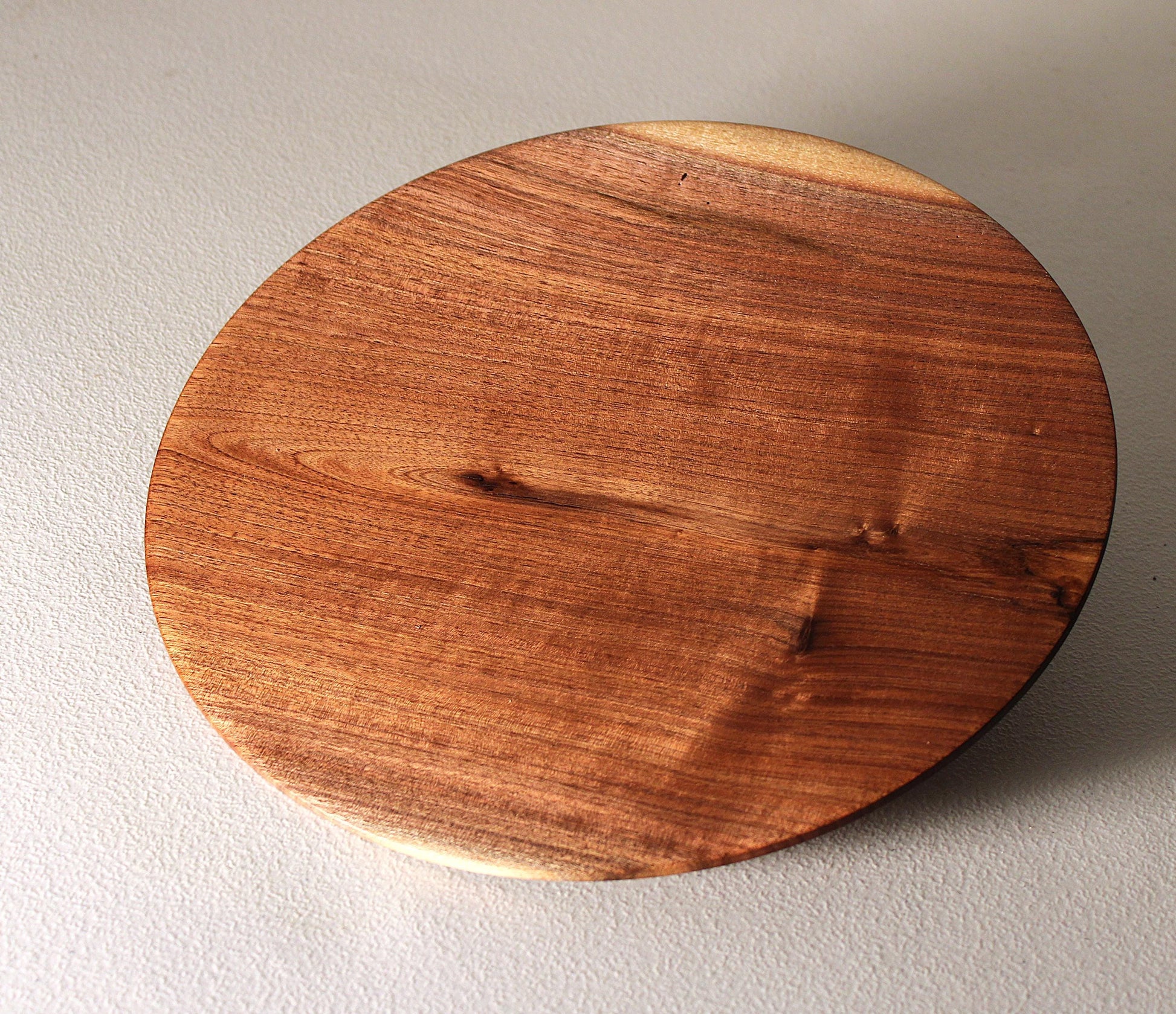 Ultra-Thin Walnut Display Dish — Minimalist Hand-Turned Walnut Platter | Fine Craft Wood Art